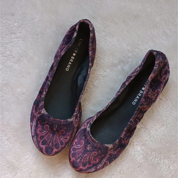 Lucky Brand Shoes - Lucky Brand 8.5 Emmie Paisley Brocade Velvet Flats